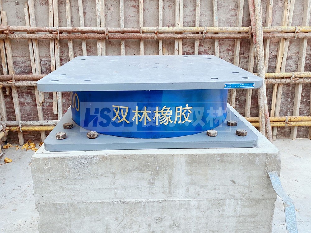 LNR(H)-D620X179橡胶隔震支座