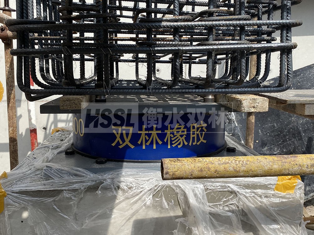 铅芯防震支座价格 HDR1200高阻尼隔震支座厂家 LNR铅芯橡胶隔震支座